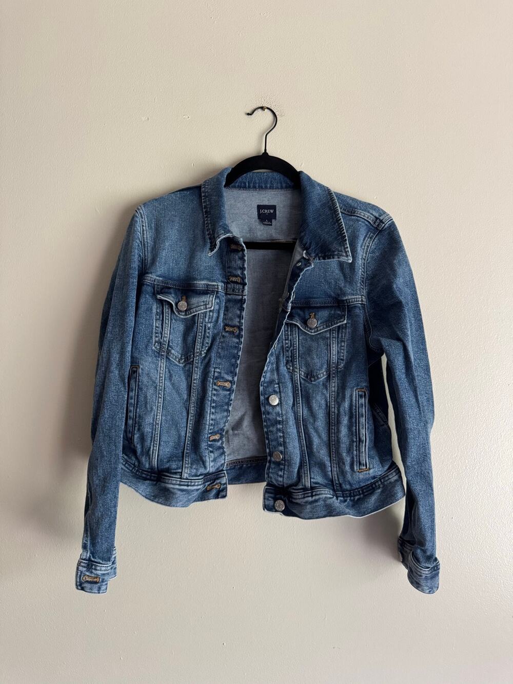 J. Crew Medium Wash Blue Denim Classic Jean Jacket Large Norm Layering Fall